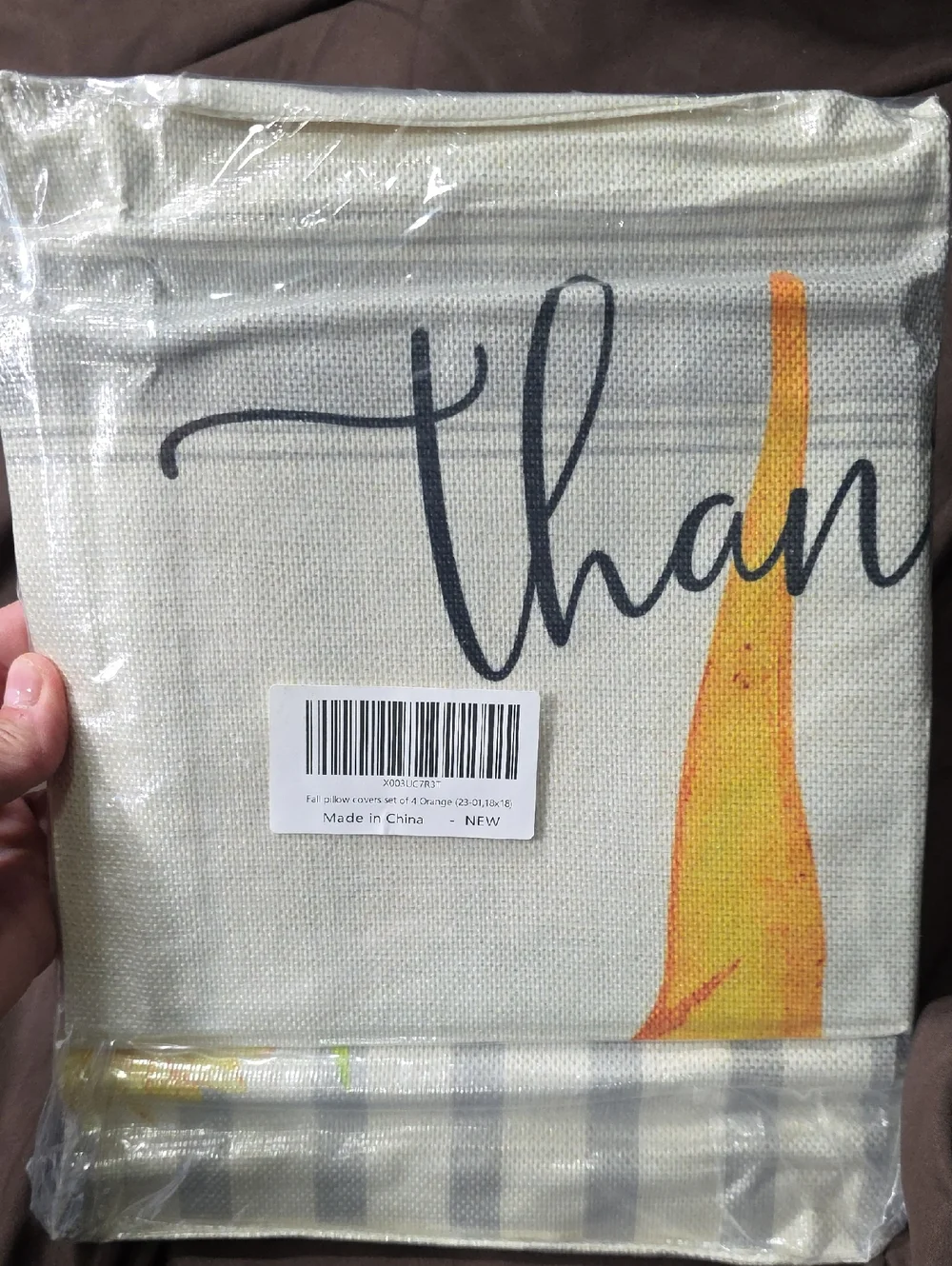 4 Fall Pillow Cases Aprox 17 X 18 Inches Zippered Bottom